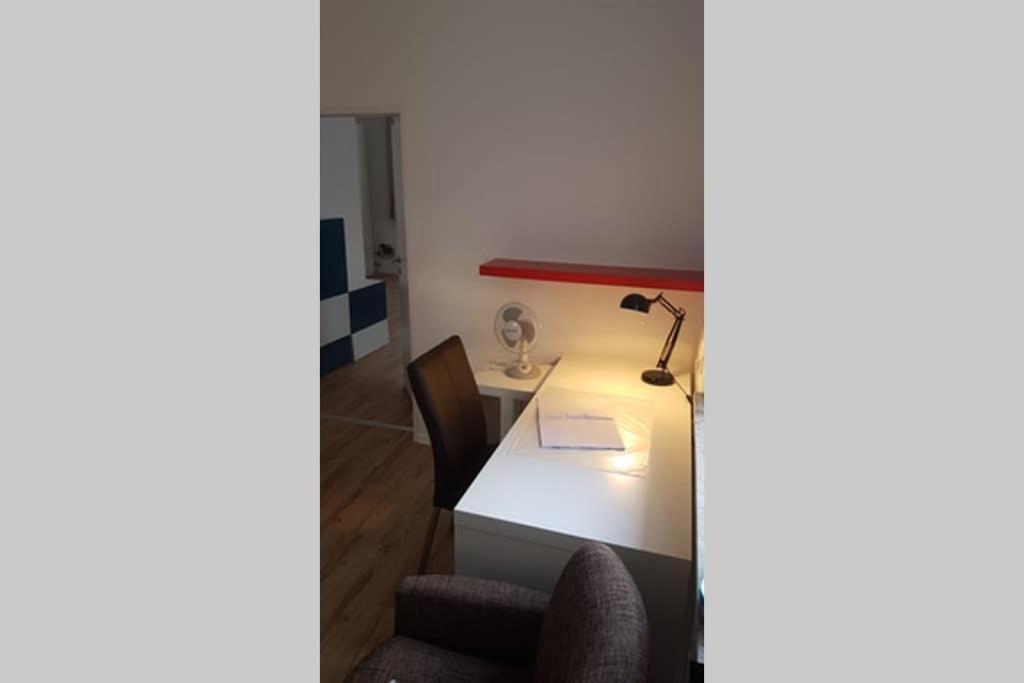 Appartement Vanille, Ferienwohnung Mit Eigenem Eingang, Wie Ein Kleines Haus Bad Salzuflen Exteriör bild