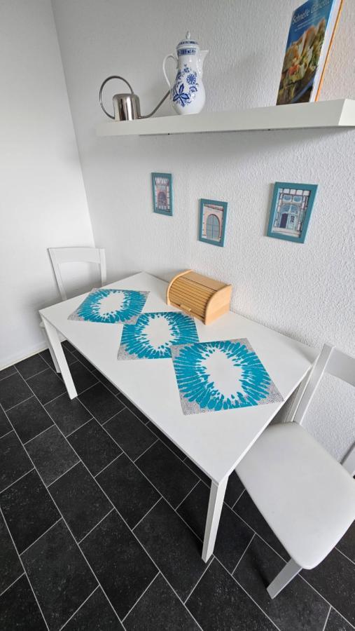 Appartement Vanille, Ferienwohnung Mit Eigenem Eingang, Wie Ein Kleines Haus Bad Salzuflen Exteriör bild